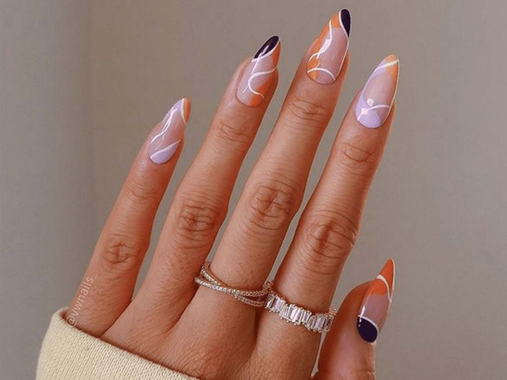 stiletto shaped long nails